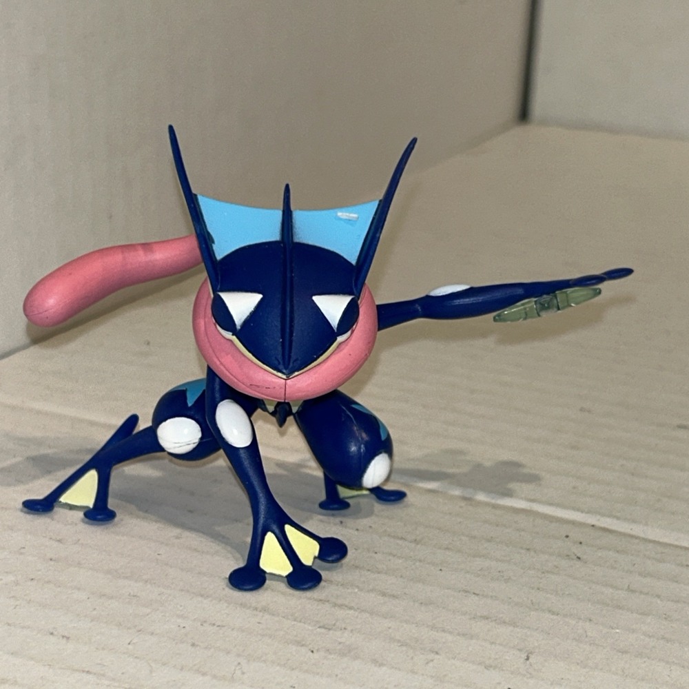 Pokemon Jazwares Battle Feature Figure Greninja Figure